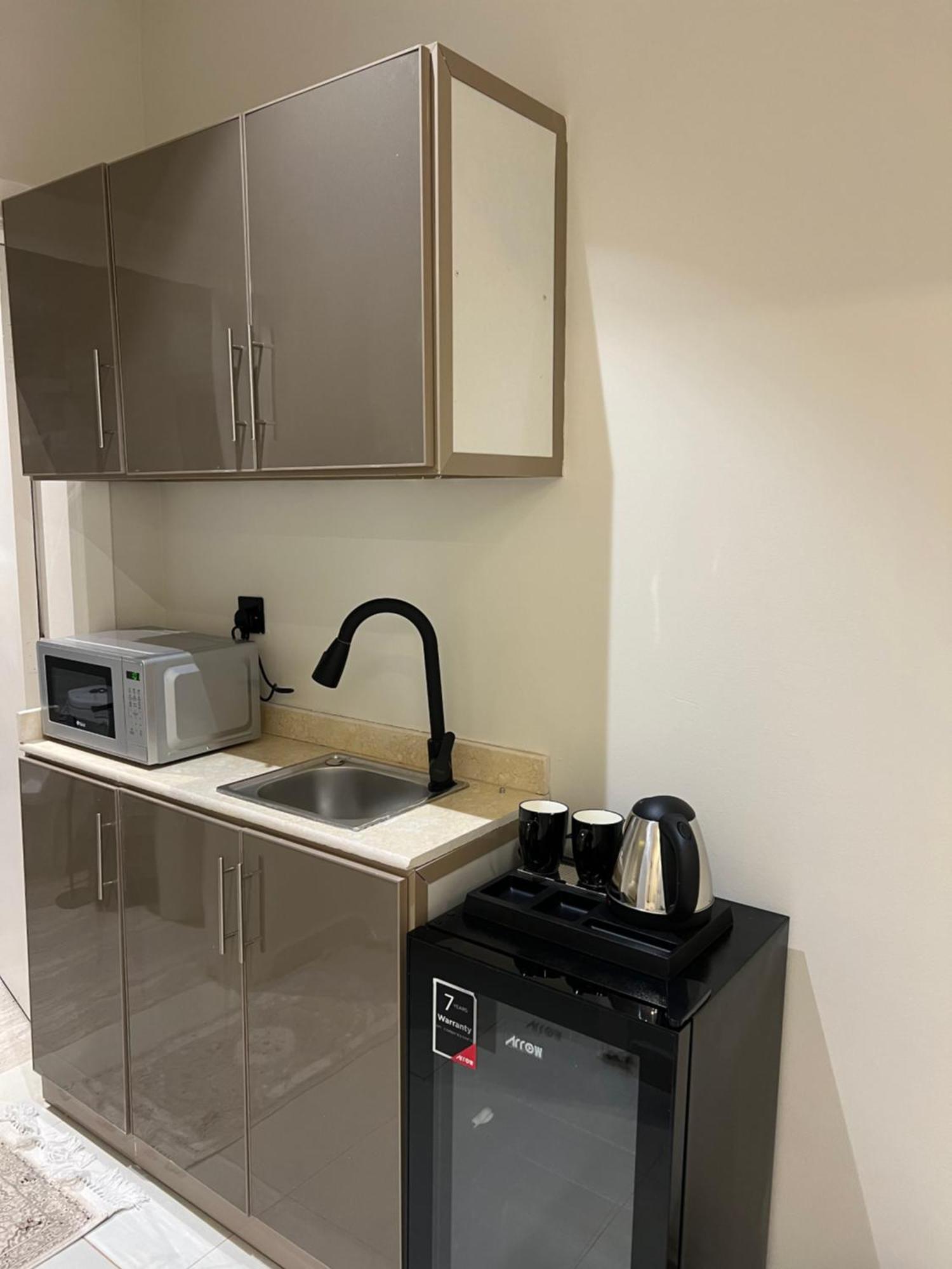 Apartment An Elegant One Bedroom In Alaqeeq Self Entry 5 Minutes To Boulevard Season أنيقة غرفة وصالة في العقيق 5 دقايق من البوليڤارد
